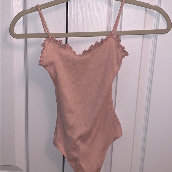 NWOT Aritzia Wilfred Bodysuit
